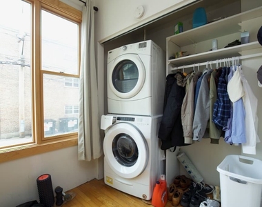 6717 N Sheridan Road - Photo Thumbnail 18