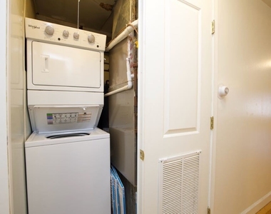 6713 N Sheridan Road - Photo Thumbnail 19