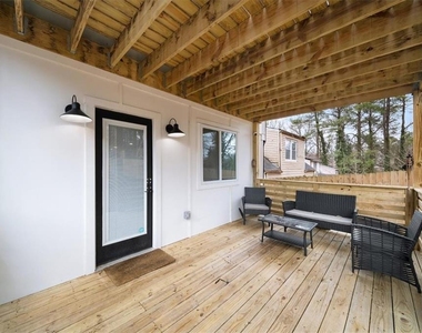 1846 Rogers Avenue Sw - Photo Thumbnail 10