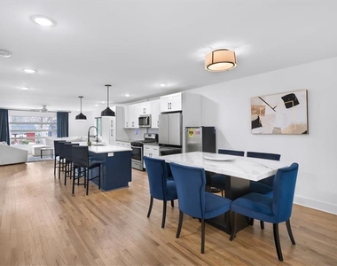 1846 Rogers Avenue Sw - Photo Thumbnail 4