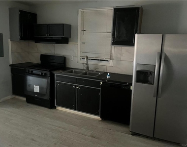 3363 Lake Valley Road Nw - Photo Thumbnail 5