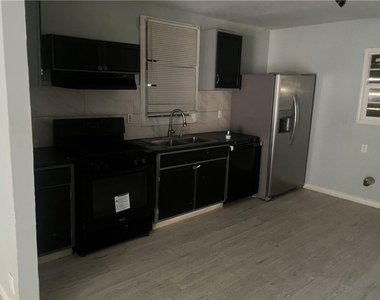 3363 Lake Valley Road Nw - Photo Thumbnail 4