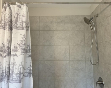 381 Northaven Avenue - Photo Thumbnail 20