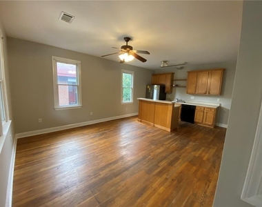 528 Rankin Street Ne - Photo Thumbnail 1