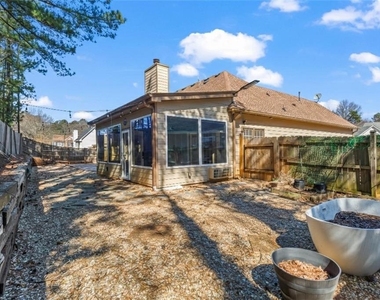 3030 Northcliff Drive - Photo Thumbnail 21