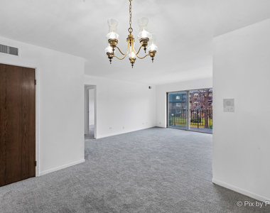 9407 Bay Colony Drive - Photo Thumbnail 10