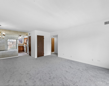 9407 Bay Colony Drive - Photo Thumbnail 8