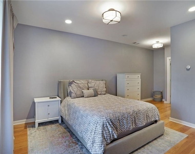 472 Martin Street Se - Photo Thumbnail 10