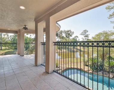 8114 Hideaway Lake Circle - Photo Thumbnail 27
