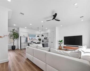 4804 Elysian Street - Photo Thumbnail 7