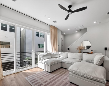 4804 Elysian Street - Photo Thumbnail 4