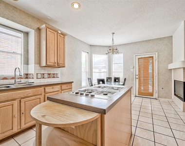 6806 Rhodes Court - Photo Thumbnail 18