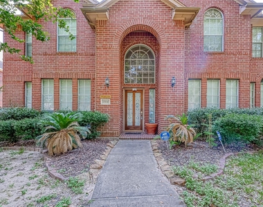 6806 Rhodes Court - Photo Thumbnail 4