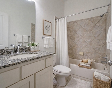 6614 Rising Hills Lane - Photo Thumbnail 19