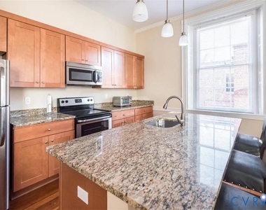 1144 W Grace Street - Photo Thumbnail 5