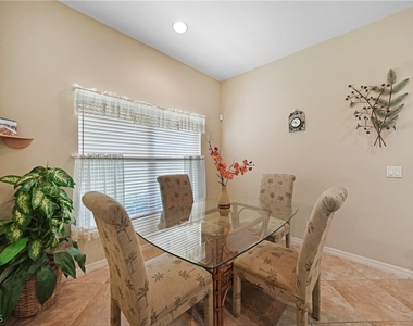 2454 Blackburn Circle - Photo Thumbnail 12