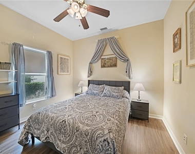 2454 Blackburn Circle - Photo Thumbnail 17