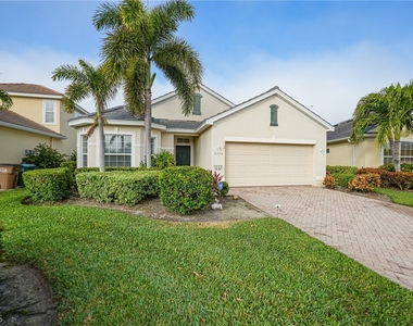 2454 Blackburn Circle - Photo Thumbnail 28