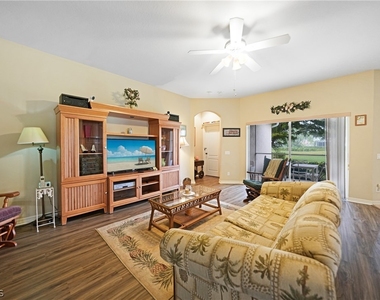 2454 Blackburn Circle - Photo Thumbnail 9
