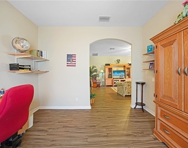 2454 Blackburn Circle - Photo Thumbnail 21