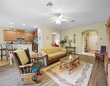 2454 Blackburn Circle - Photo Thumbnail 6