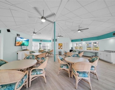 13540 Stratford Place Circle - Photo Thumbnail 16