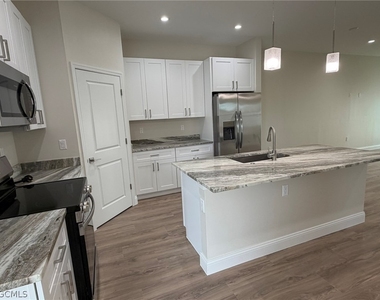 1144/1146 Sw 47th Terrace - Photo Thumbnail 2