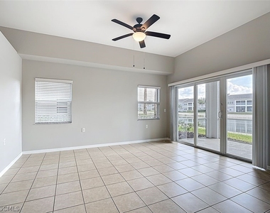 12151 Summergate Circle - Photo Thumbnail 15