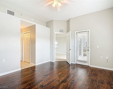 12151 Summergate Circle - Photo Thumbnail 18