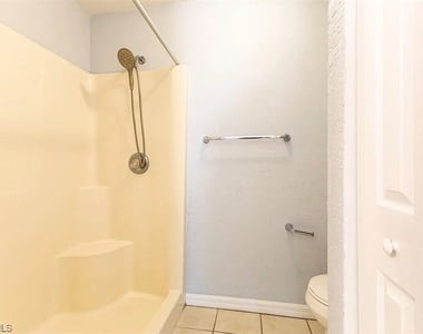 4716 1st Street Sw - Photo Thumbnail 14