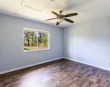 4716 1st Street Sw - Photo Thumbnail 7