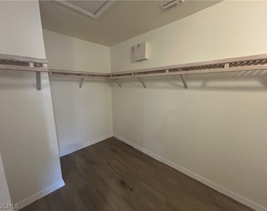 227 Nw 3rd Terrace - Photo Thumbnail 5