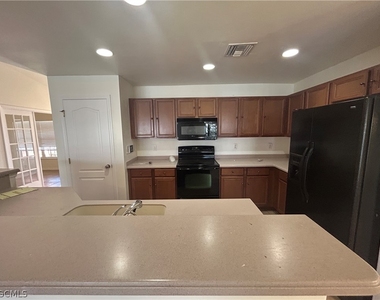 227 Nw 3rd Terrace - Photo Thumbnail 3