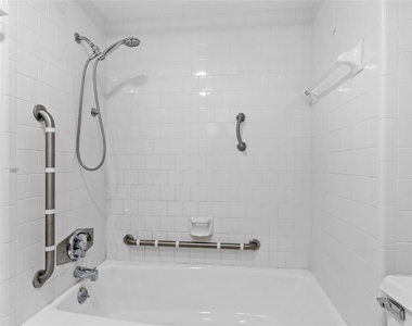 604 S Ripple Creek Drive - Photo Thumbnail 23