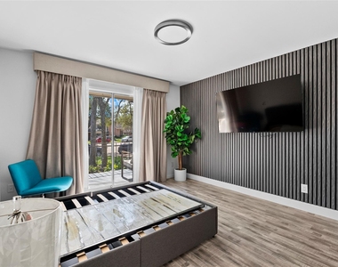 604 S Ripple Creek Drive - Photo Thumbnail 21
