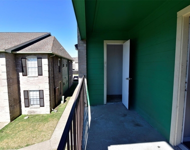 14403 Pavilion Point - Photo Thumbnail 5