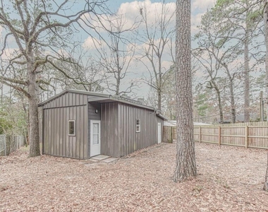 20011 Parkway Lane - Photo Thumbnail 20