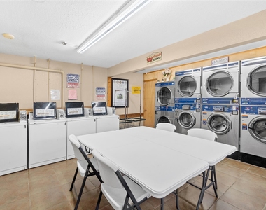2200 Peach Avenue - Photo Thumbnail 13