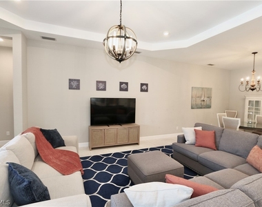 8191 Lucello Terrace S - Photo Thumbnail 8