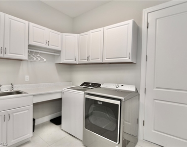 8191 Lucello Terrace S - Photo Thumbnail 23