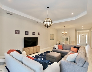 8191 Lucello Terrace S - Photo Thumbnail 7