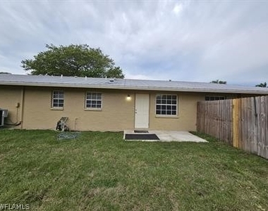 3005 Gordon Street - Photo Thumbnail 9
