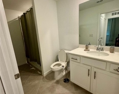 12180 Wellen Golf Street - Photo Thumbnail 9