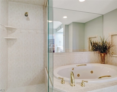 4041 Gulf Shore Boulevard N - Photo Thumbnail 20