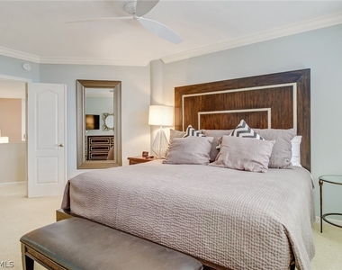 4041 Gulf Shore Boulevard N - Photo Thumbnail 18