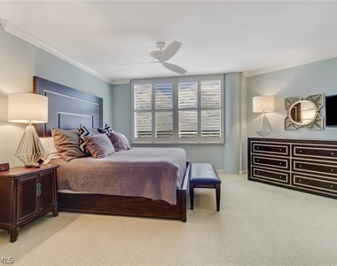 4041 Gulf Shore Boulevard N - Photo Thumbnail 17