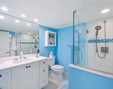 4041 Gulf Shore Boulevard N - Photo Thumbnail 16