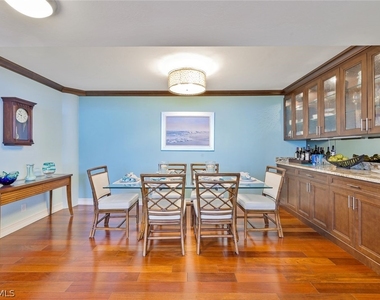 4041 Gulf Shore Boulevard N - Photo Thumbnail 11