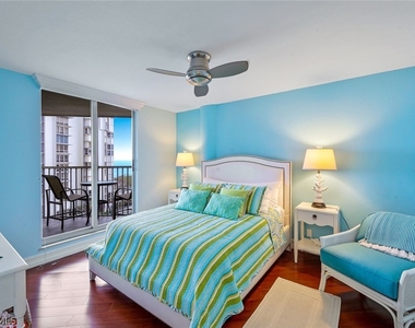4041 Gulf Shore Boulevard N - Photo Thumbnail 15
