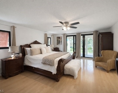 6040 Pelican Bay Boulevard - Photo Thumbnail 8